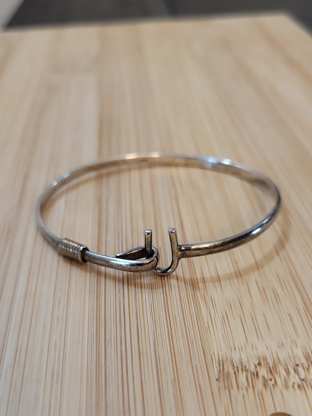 Caribbean Sterling Silver Hook Closure Bangle Bracelet Unisex